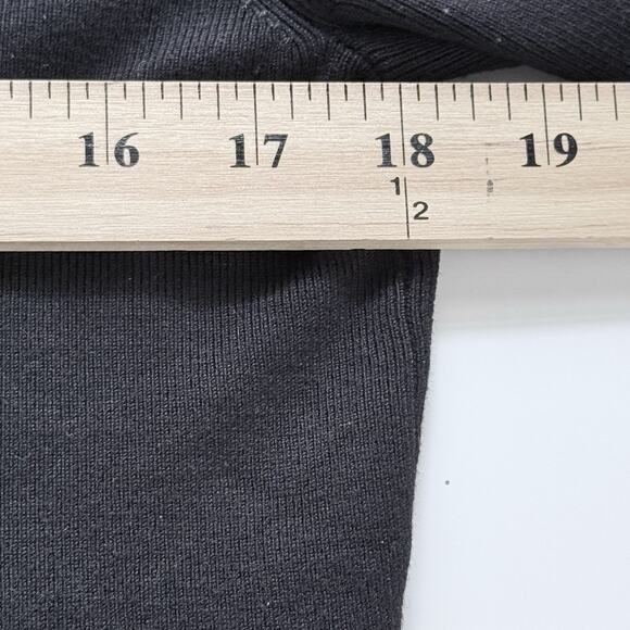 White House Black Market Cardigan Sweater Medium Black Crop Classic Minimalist - Picture 3 of 6